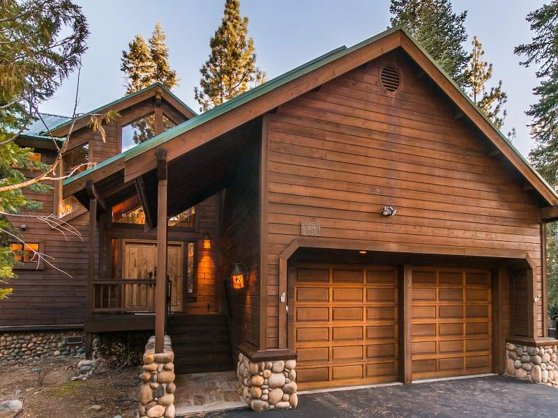 14118 Pathway Avenue, Tahoe Donner Lake Tahoe Homes for Sale, North Lake Tahoe Real Estate